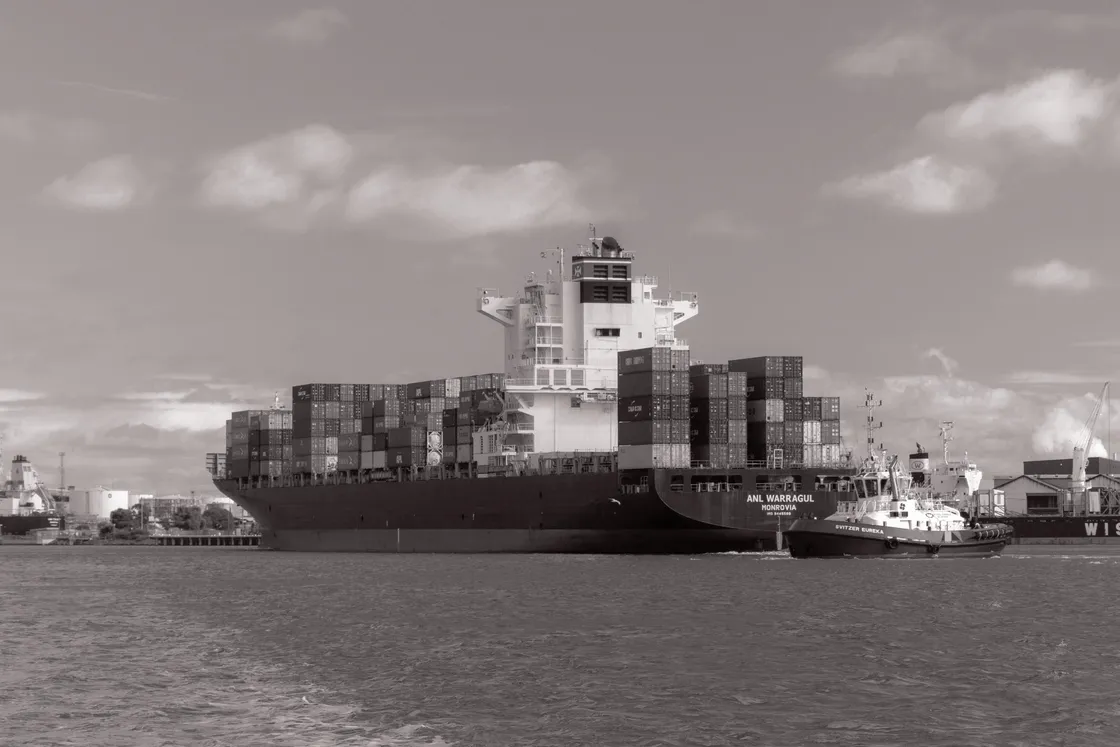 Maritim și portuar